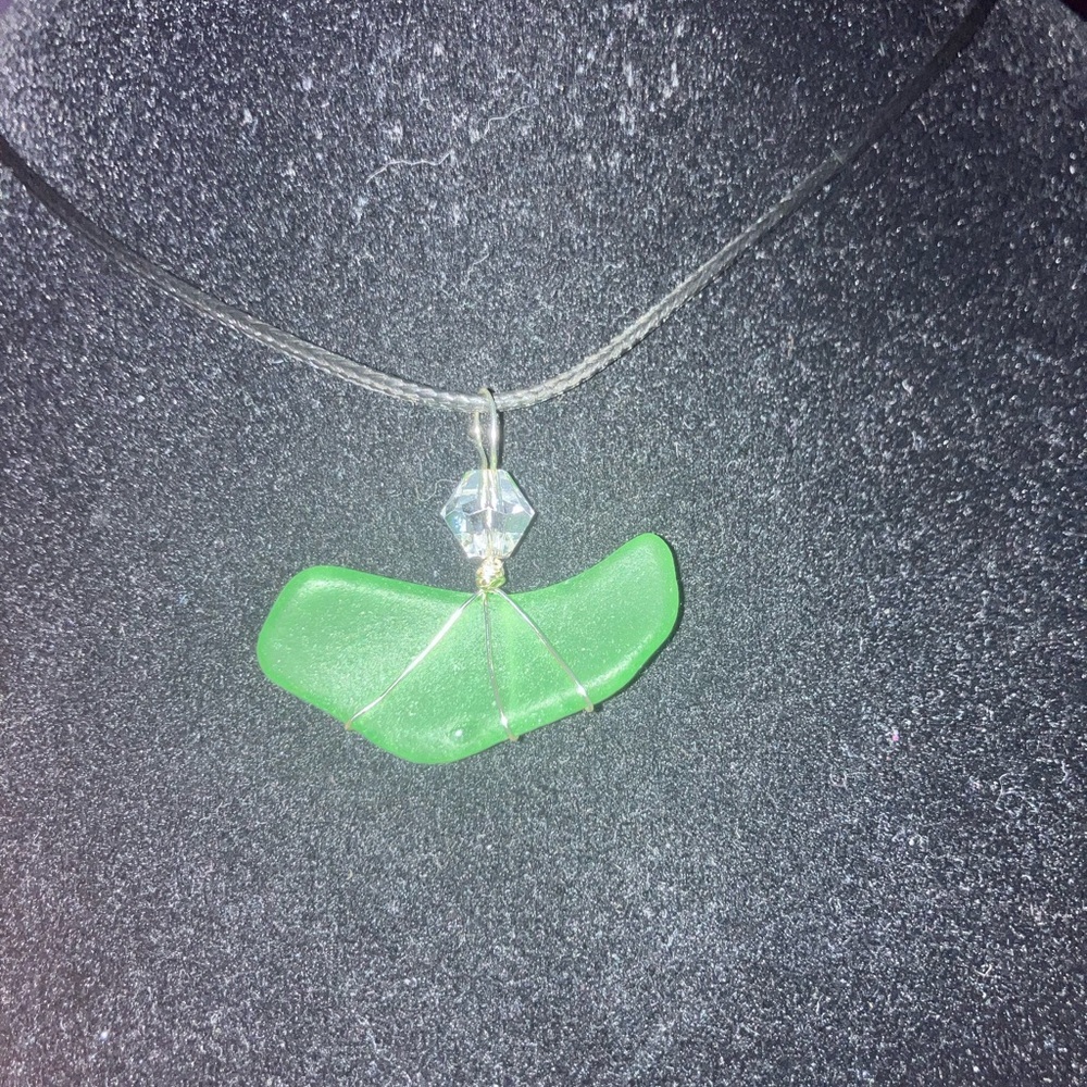 #104 handmade seaglass pendant
